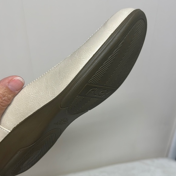 Life India Stride Almond Milk Perforated Flats with Arch Support - Picture 7 of 10